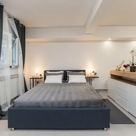 Mirakul Apartament